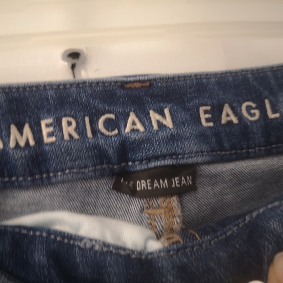 American eagle ripped curvy high rise jegging. Size 20 regular - Picture 2 of 5